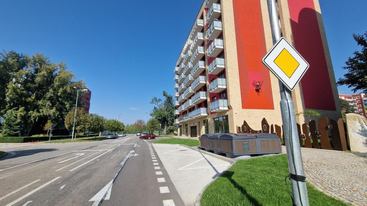 Luxo 2 Room Apartments By Bratislavatrip Zewnętrze zdjęcie