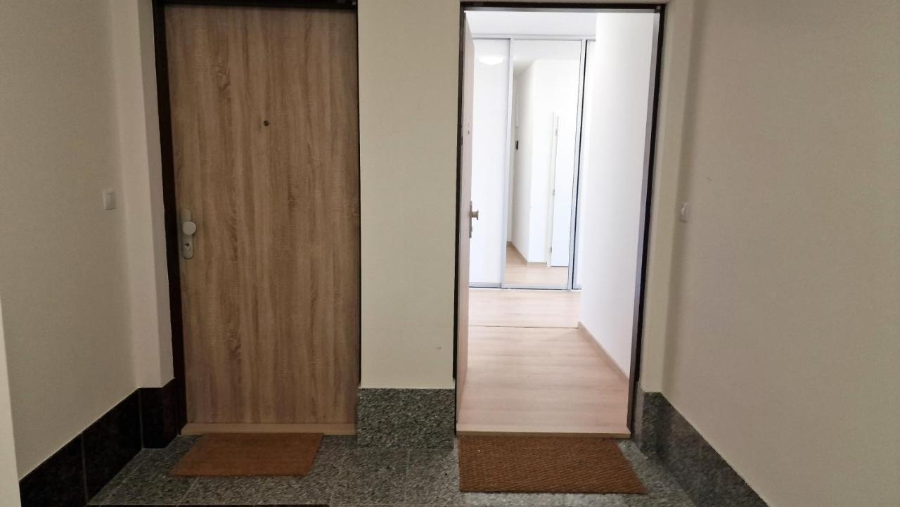 Luxo 2 Room Apartments By Bratislavatrip Zewnętrze zdjęcie
