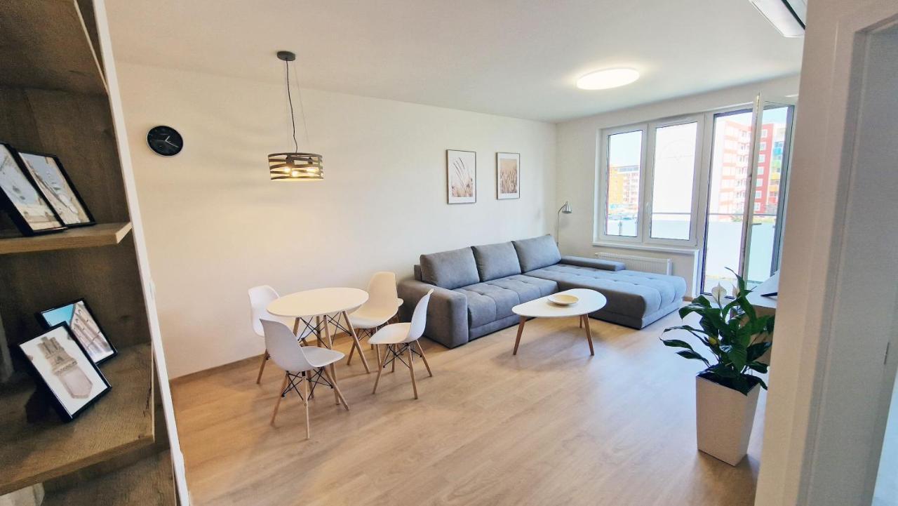 Luxo 2 Room Apartments By Bratislavatrip Zewnętrze zdjęcie
