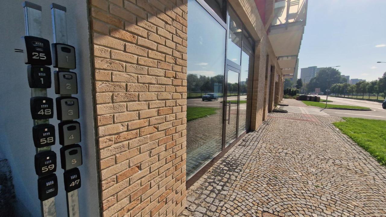 Luxo 2 Room Apartments By Bratislavatrip Zewnętrze zdjęcie